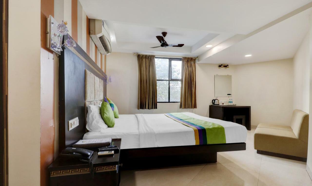 Treebo Trend Orient Grand Hotell Nagpur Eksteriør bilde