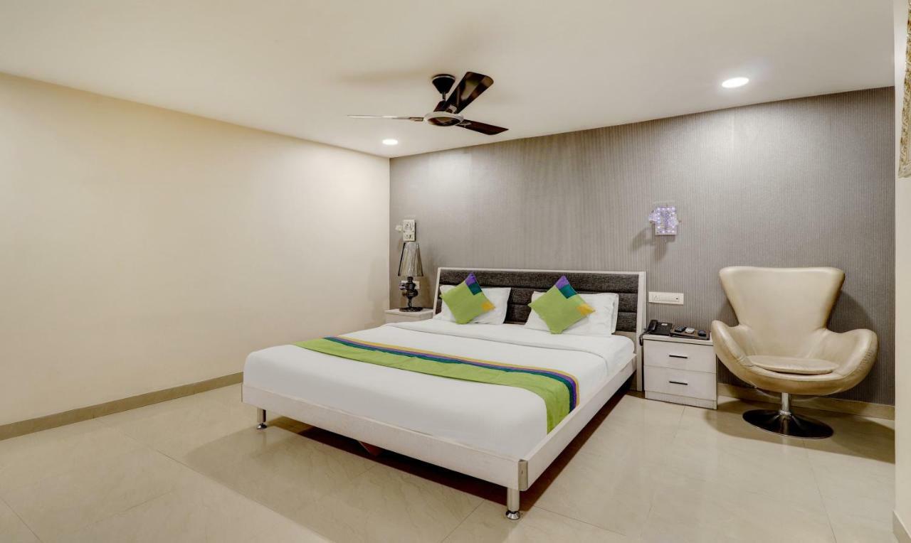 Treebo Trend Orient Grand Hotell Nagpur Eksteriør bilde