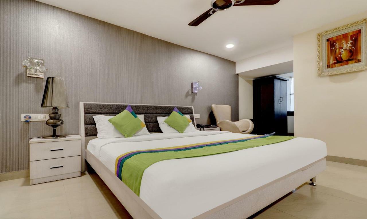 Treebo Trend Orient Grand Hotell Nagpur Eksteriør bilde