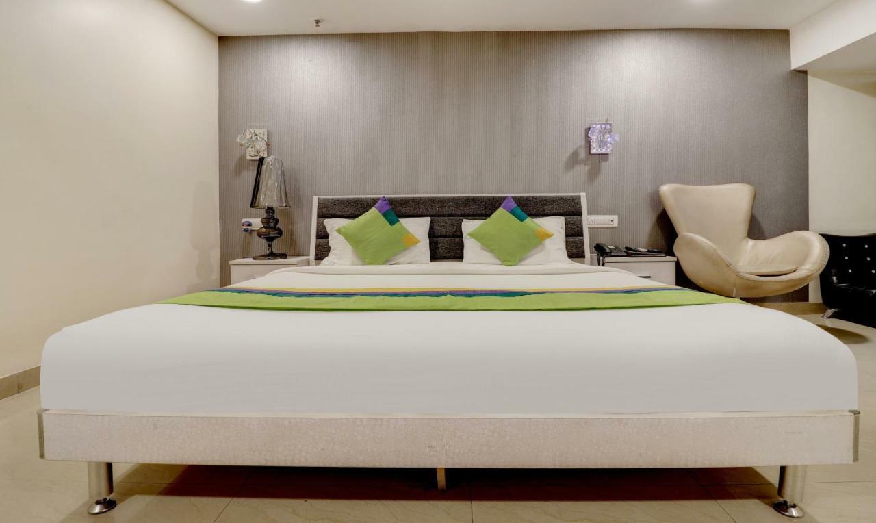 Treebo Trend Orient Grand Hotell Nagpur Eksteriør bilde