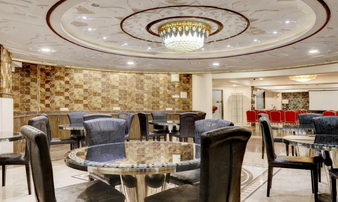 Treebo Trend Orient Grand Hotell Nagpur Eksteriør bilde